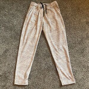 lululemon athletica Tan Patterned Leggings/pants